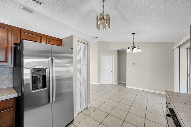 Photo - Charming Pool Home in Port Charlotte – Ava...