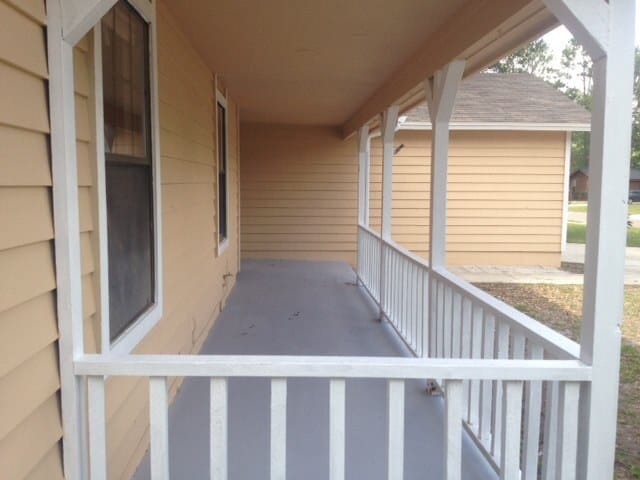 Photo - 6415 Sable Woods Dr E