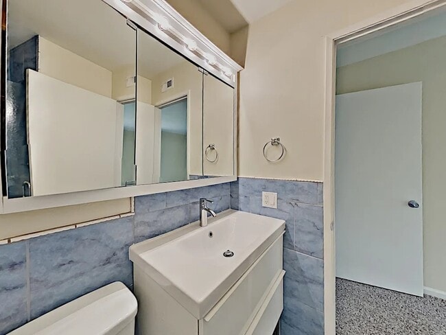 Photo - 4355 Laurelhurst Rd