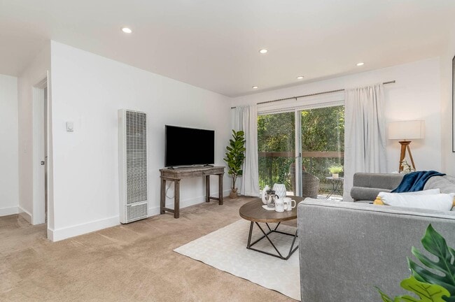 Photo - 5305 Ridgeview Cir