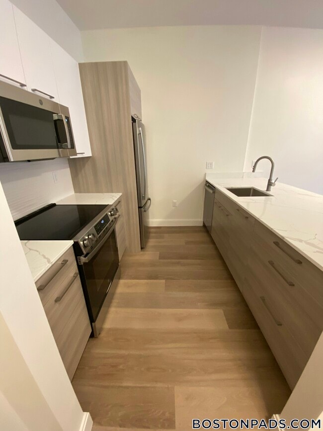 Photo - 1079 Commonwealth Ave Unit 206