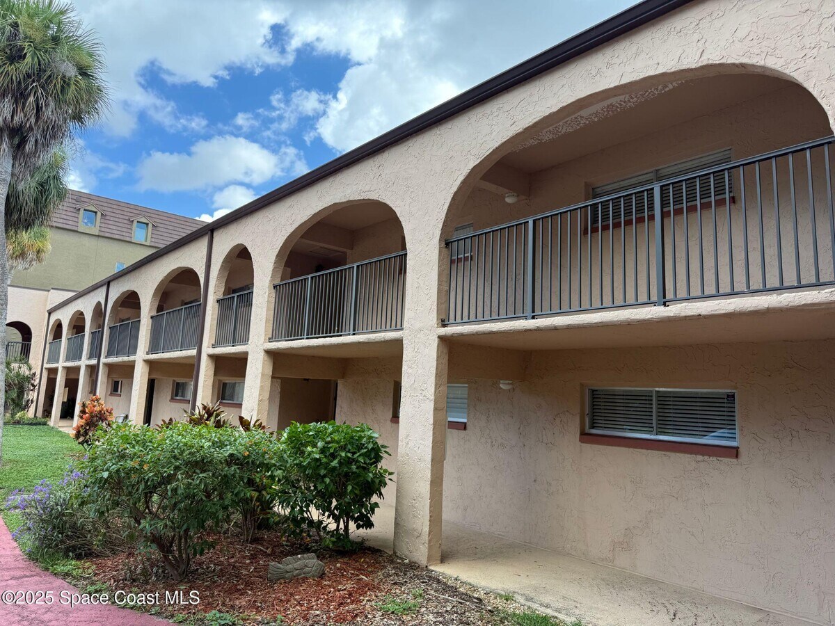 Photo - 55 Riverside Dr Unit 203