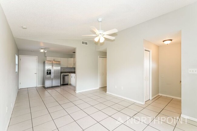 Photo - 8922 N Dexter Ave