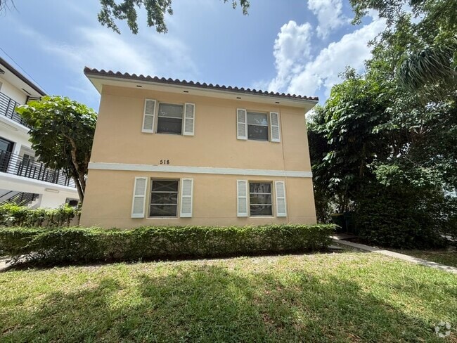 Building Photo - 518 Santander Ave Unit 3 Rental