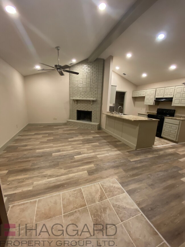 Photo - 3 bedroom 2 bathrooms