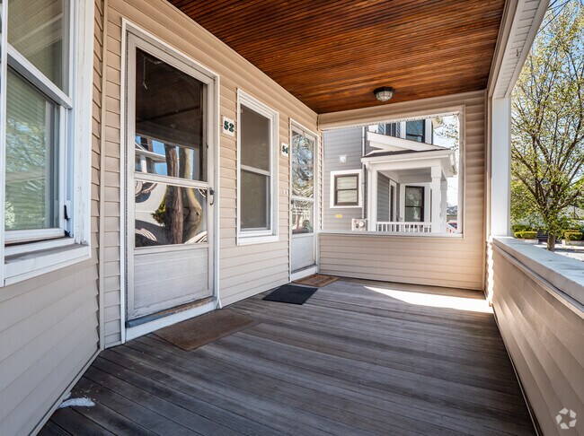 Building Photo - 54 Upland Rd Unit 2 Rental