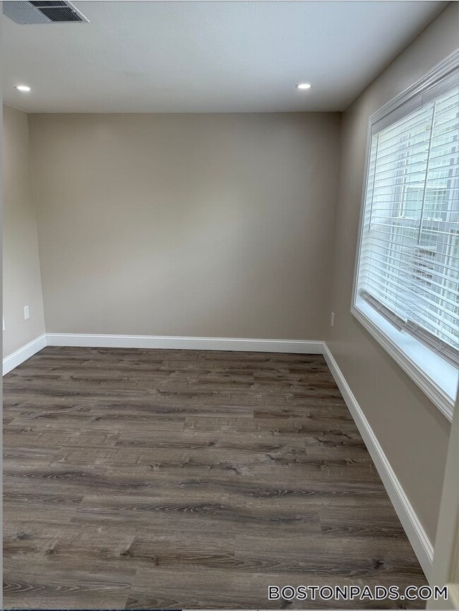 Photo - 23 Kenmar Dr Unit 37