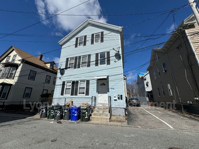 Building Photo - 87 Lydia St Unit 2