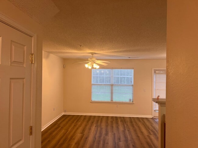 Photo - 240 Swaying Pine Ct