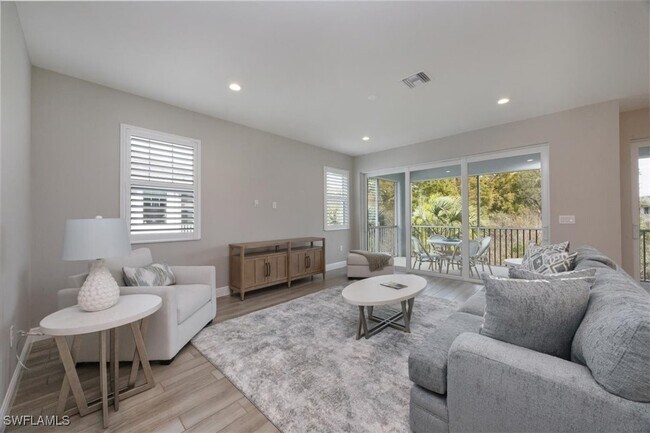 Photo - 2560 Seychelles Dr Unidad 1005