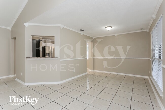 Photo - 2343 Mindanao Dr