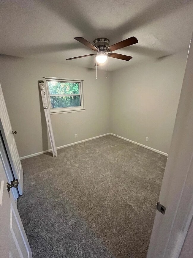 Photo - 3801 Carpenter Dr