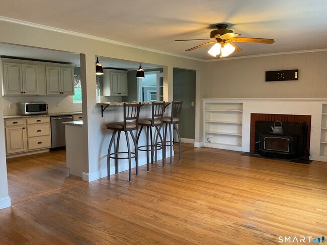 Photo - 25 Medford St
