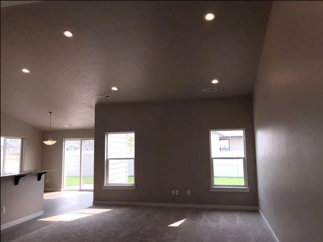 Photo - 5683 E Upminster St