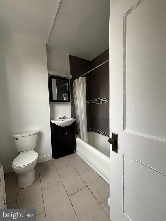 Photo - 1324 Locust St Unit 727
