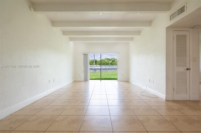 Photo - 7620 SW 82nd St Unit J102
