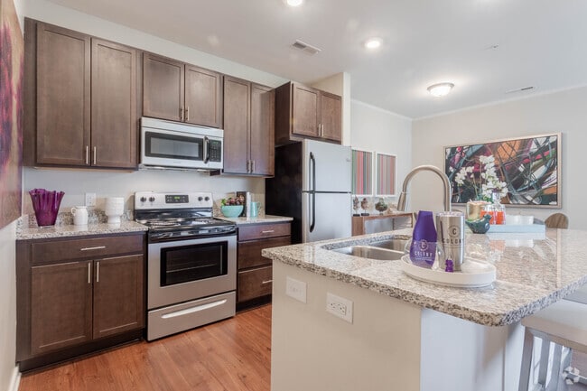 2BR, 2BA -1,208sqft