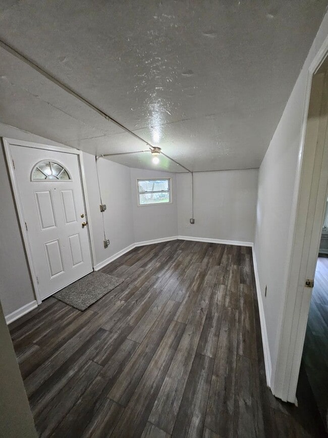 Photo - Large 2 bedroom house