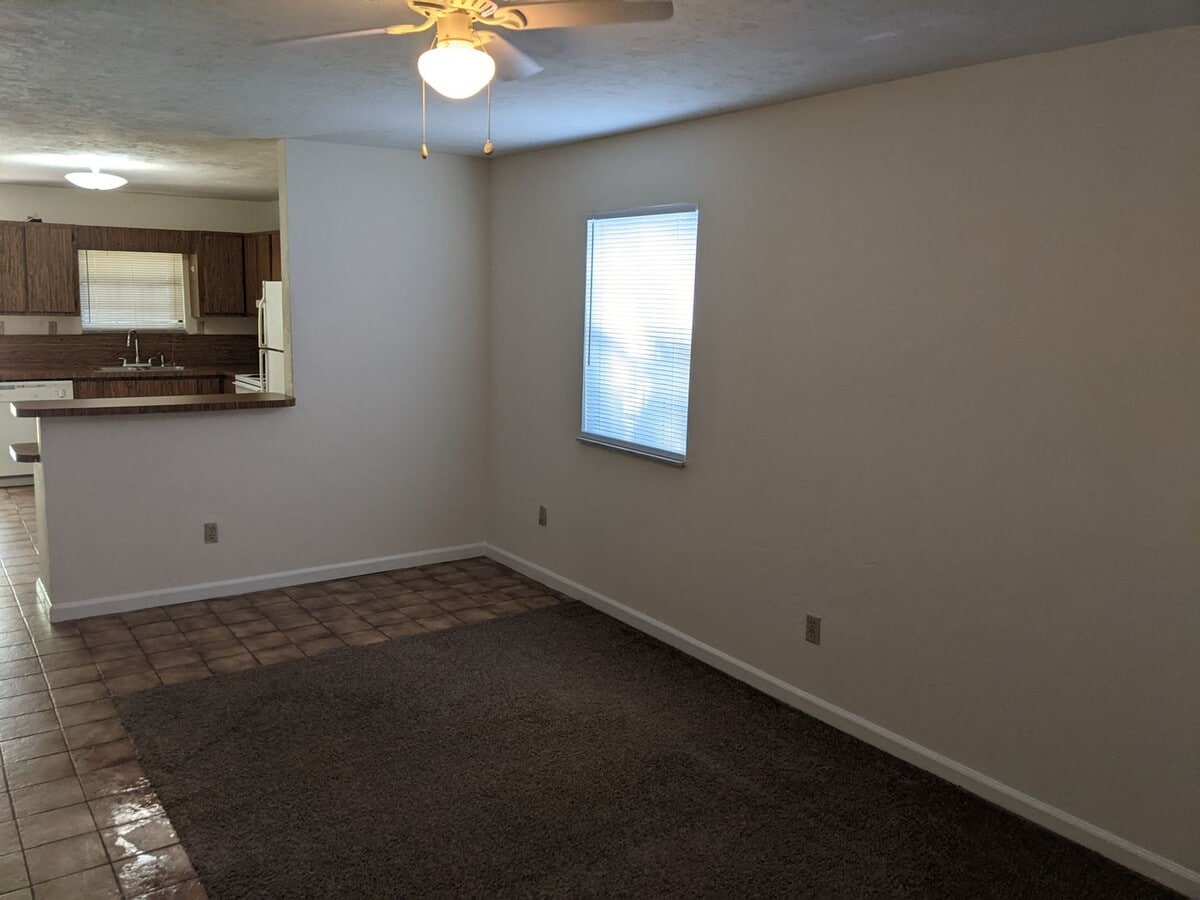 Photo - Two Bedroom Duplex In Canopy Oaks School Zone...Back on the Market!