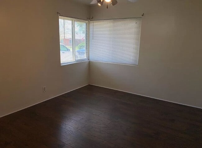 Photo - 3 Bed 2 Bath