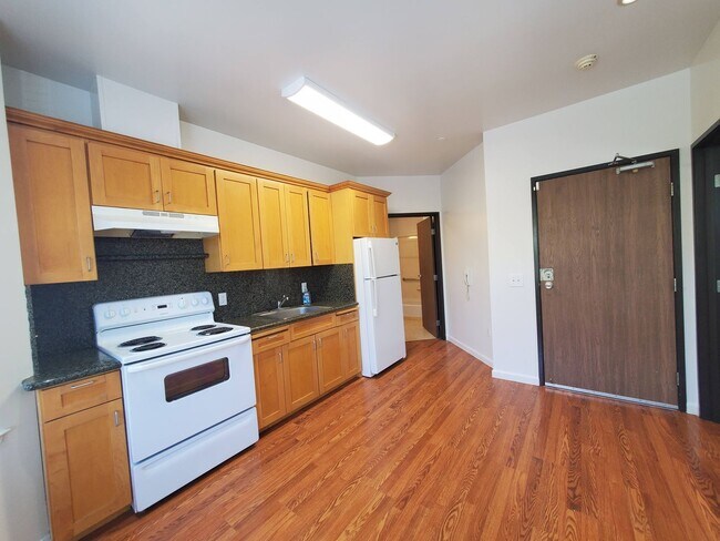 805 Rutland-