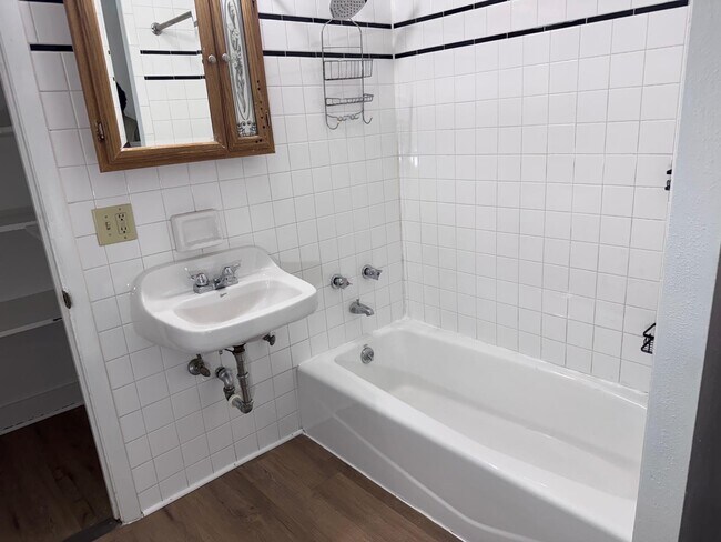 Photo - 2577 N Frederick Ave