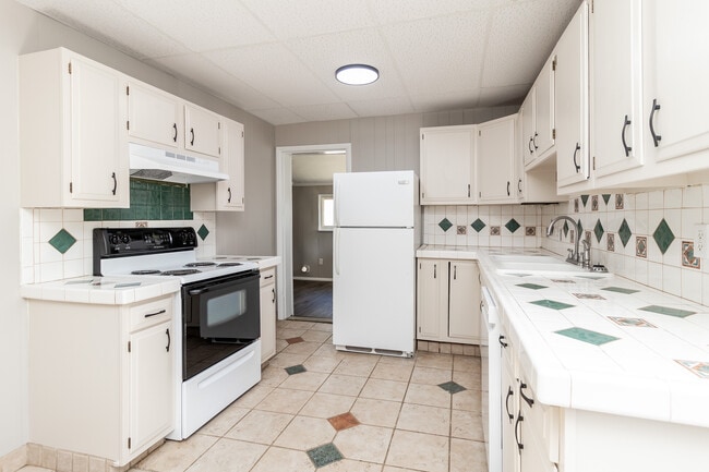 Photo - N. Park St Unit 1