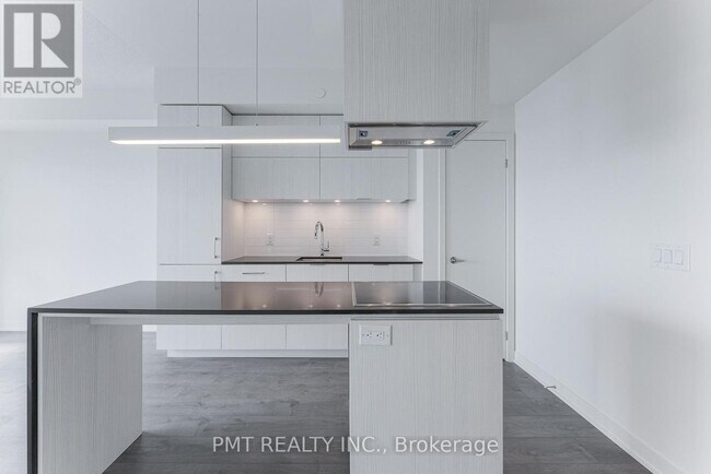 Photo - 20 Richardson St Unit 1604