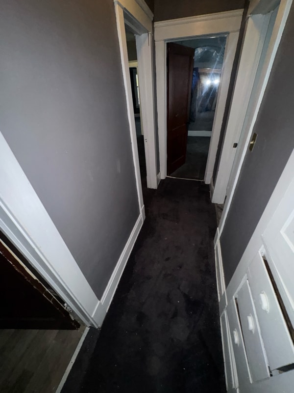 Photo - 1872 Lampson Rd