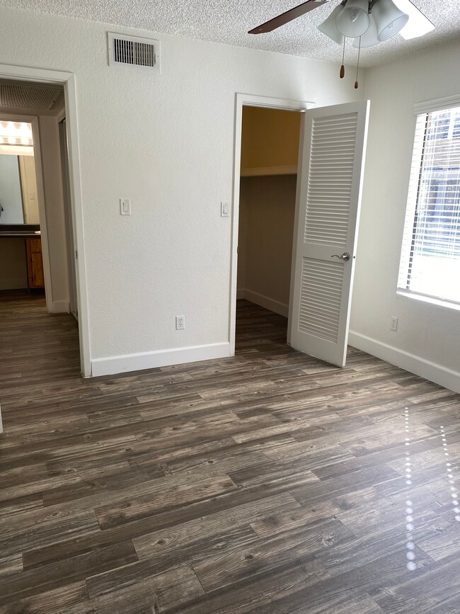 Scottsdale Place Apartments Scottsdale, AZ