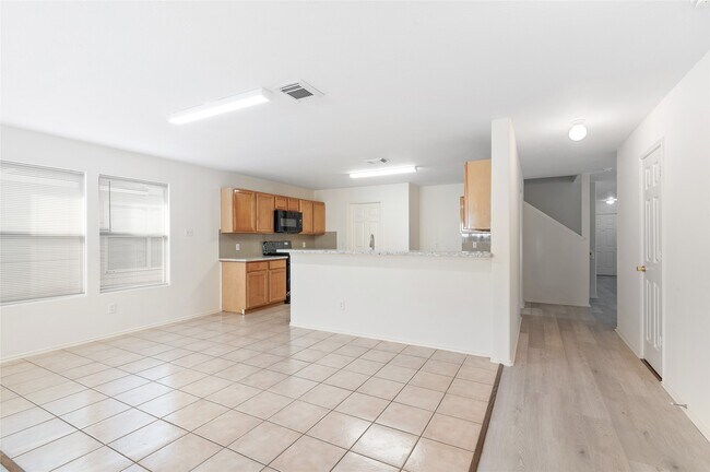 Photo - 2923 Katy Briar Ln