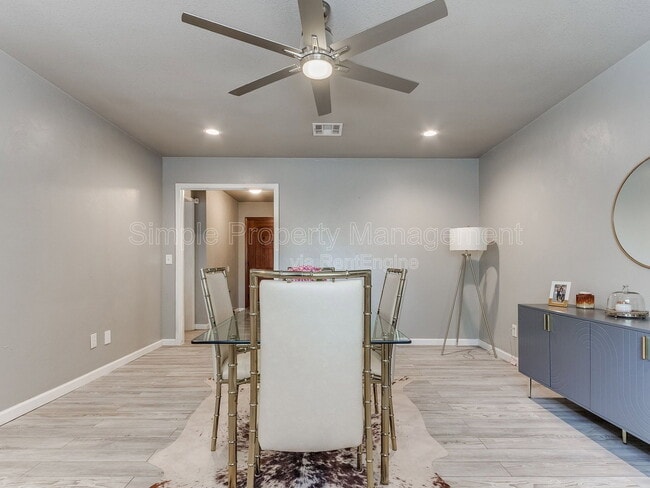 Photo - 4136 NW 61st Ter