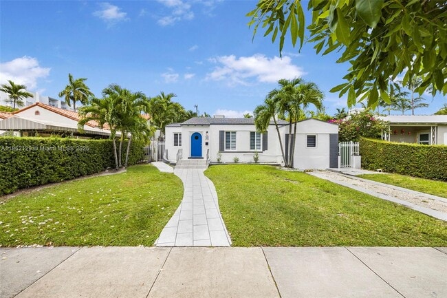 Building Photo - 340 SW 25th Rd Rental