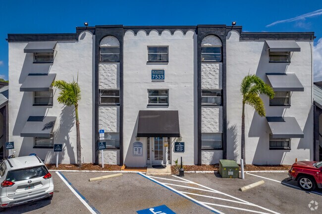 Leasing Office