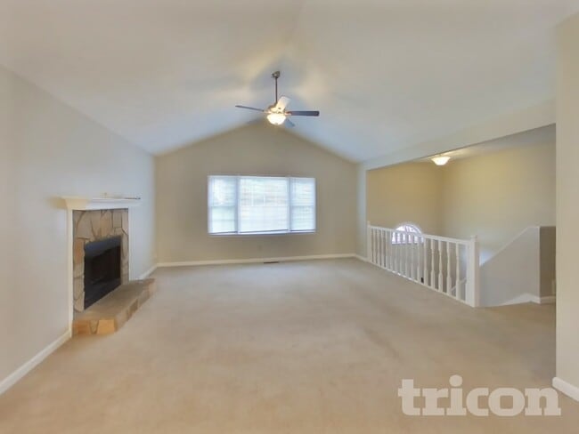 Photo - 188 Whitney Ln