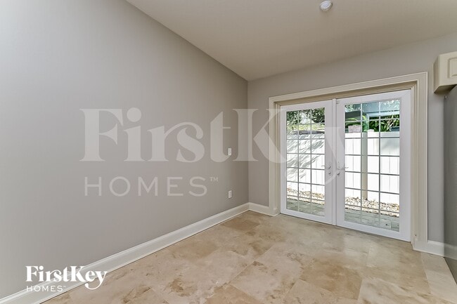 Photo - 5121 44th Ave N