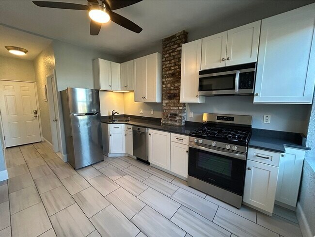 Photo - 34 Shelby St Unit 3