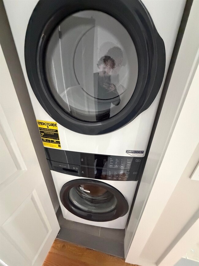 Photo - 31-33-33 66th St Unit 3B