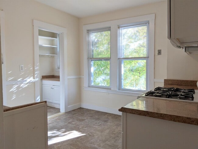 Photo - 14 Sanborn Ave