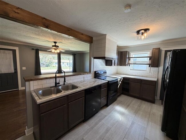 Photo - Quaint Home In Martin, TN!!!