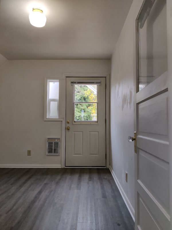 Photo - 4409 5th Ave NE