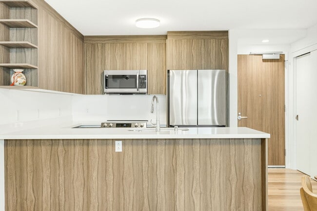 Photo - 1500 Rycroft St Unit 402