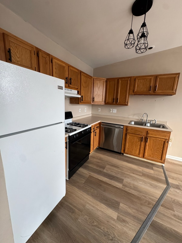 Photo - 3278 Main St Unit 1