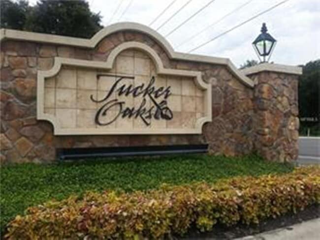 Building Photo - 3 bedroom 21/2 bath Townhome in Winter Garden