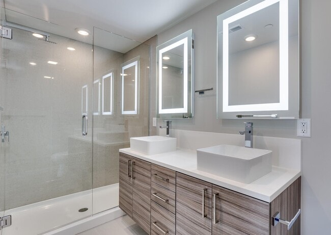 Photo - 476 Enterprise Blvd