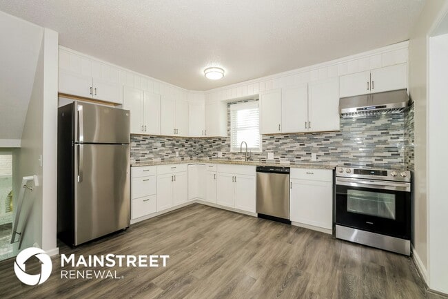 Photo - 1116 N Walker Ln