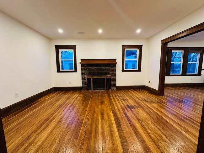 Photo - 105 Nottinghill Rd Unit 2