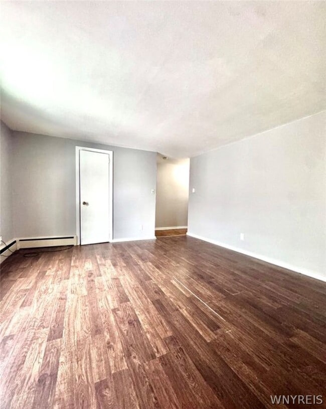 70 Harvey Ave