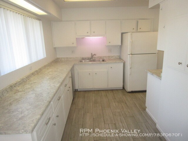 Photo - 13014 Wildwood Dr