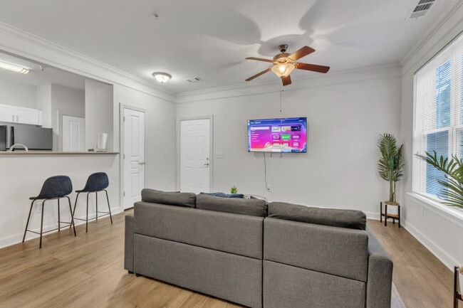 Building Photo - 7617 Almaden Way Rental